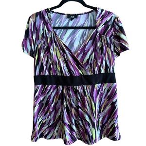 AGB purple green and black shortsleeve v neck blouse XL
